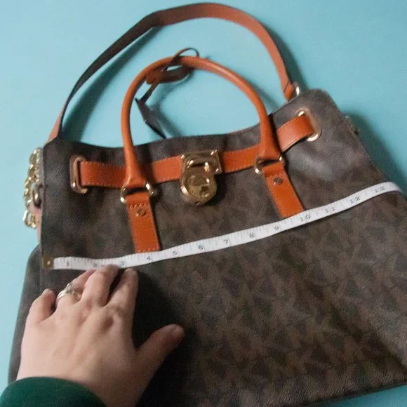LIKE NEW MICHAEL Michael Kors Hamilton Monogram Gold Chain Satchel Tote Bag